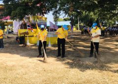 อำเภอตรอน จัดกิจกรรมทำบุญตักบาตรวันพระวันธรรมสวนะ และพิธีเจริญพระพุทธมนต์เพื่อความเป็นสิริมงคลให้กับแผ่นดินและปวงชนชาวไทยทุกหมู่เหล่าในโอกาสวันชาติและวันพ่อแห่งชาติ 5 ธันวาคม 2563