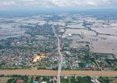 อำเภอในพื้นที่ลุ่มต่ำของจังหวัดลพบุรี เริ่มได้รับผลกระทบจากมวลน้ำจำนวนมากที่ไหลลงจากพื้นที่ตอนบนของจังหวัด