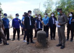 ผู้ว่าฯสระแก้ว ลุยชายแดนตาพระยา ตรวจดูหลักเขตแดนไทย-กัมพูชาที่ 36 จับมือร่วมสัมพันธ์ทั้งสองประเทศ สั่งจนท.เข้มแรงงานลักลอบด้วย