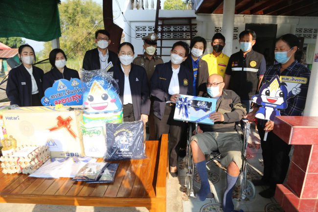 สุชาติ รมว.แรงงาน ห่วงใย ผู้ประกันตนทุพพลภาพ ส่ง รองเลขาธิการ สปส. ลงพื้นที่เยี่ยมให้กำลังใจถึงบ้าน ในจังหวัดเชียงราย