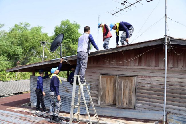 ศูนย์บรรเทาสาธารณภัย กองบิน ๔๖ ลงพื้นที่ตำบลวังพิกุล อำเภอวังทอง จังหวัดพิษณุโลก ช่วยเหลือพี่น้องประชาชน 