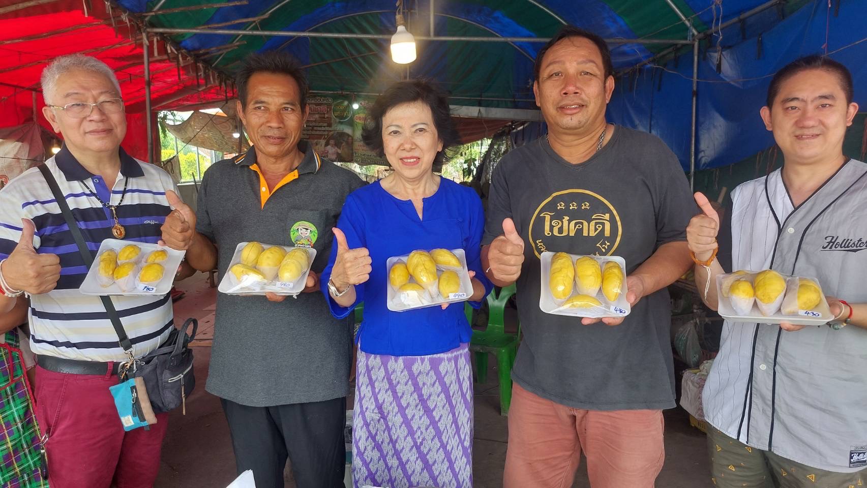  นายกฯท่องเที่ยวศรีสะเกษ ชวนชิมทุเรียนภูเขาไฟพันธุ์ใหม่ “ก้านทองหยิบ”