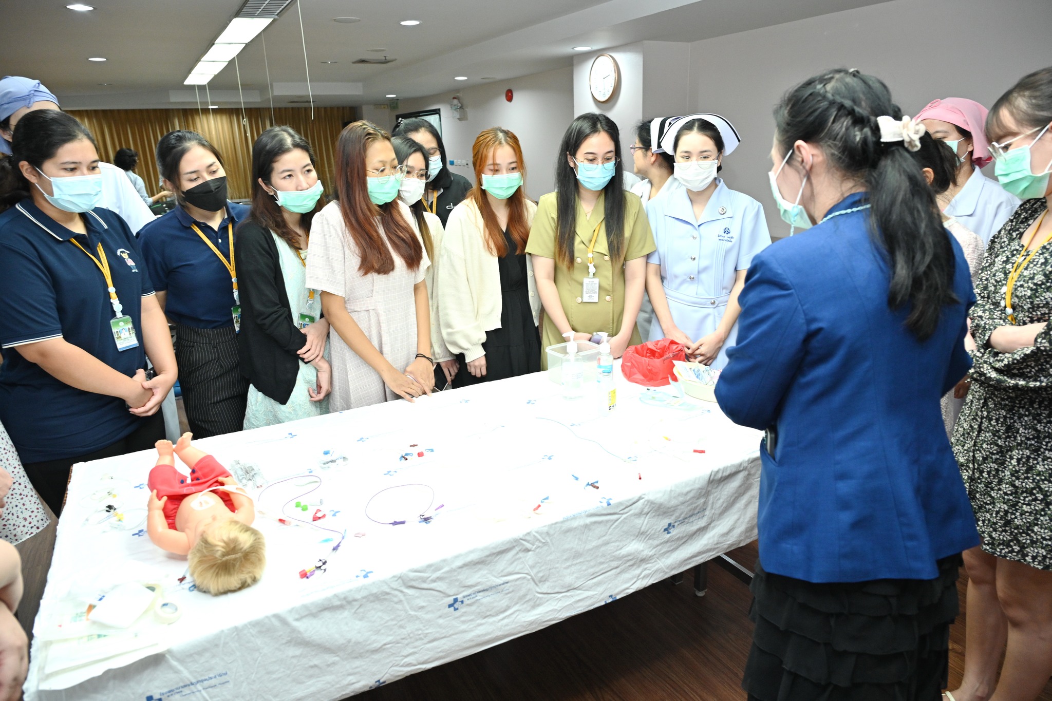 โรงพยาบาลเจริญกรุงประชารักษ์ จัดการอบรมวิชาการ เรื่อง CVADs care maintenance and pitfall in child